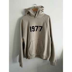 FEAR OF GOD (ESSENTIALS)